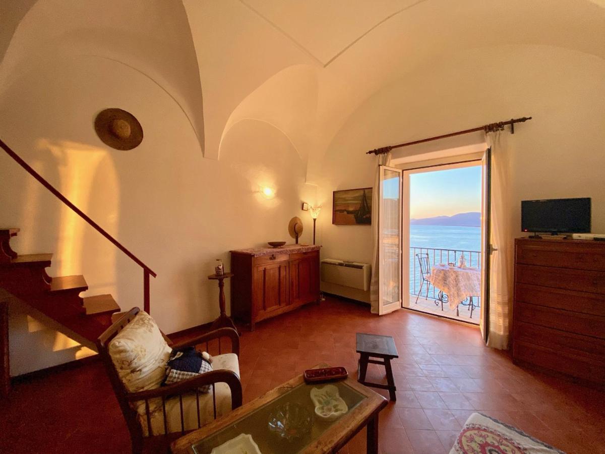 Holidaycasa Romano - Vacanza Nel Cuore Di 斯佩隆加 外观 照片