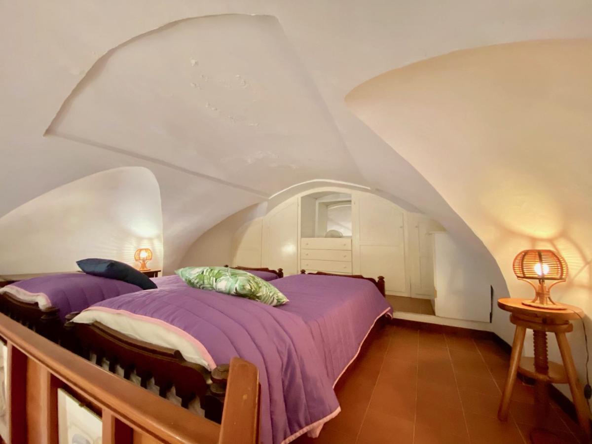 Holidaycasa Romano - Vacanza Nel Cuore Di 斯佩隆加 外观 照片