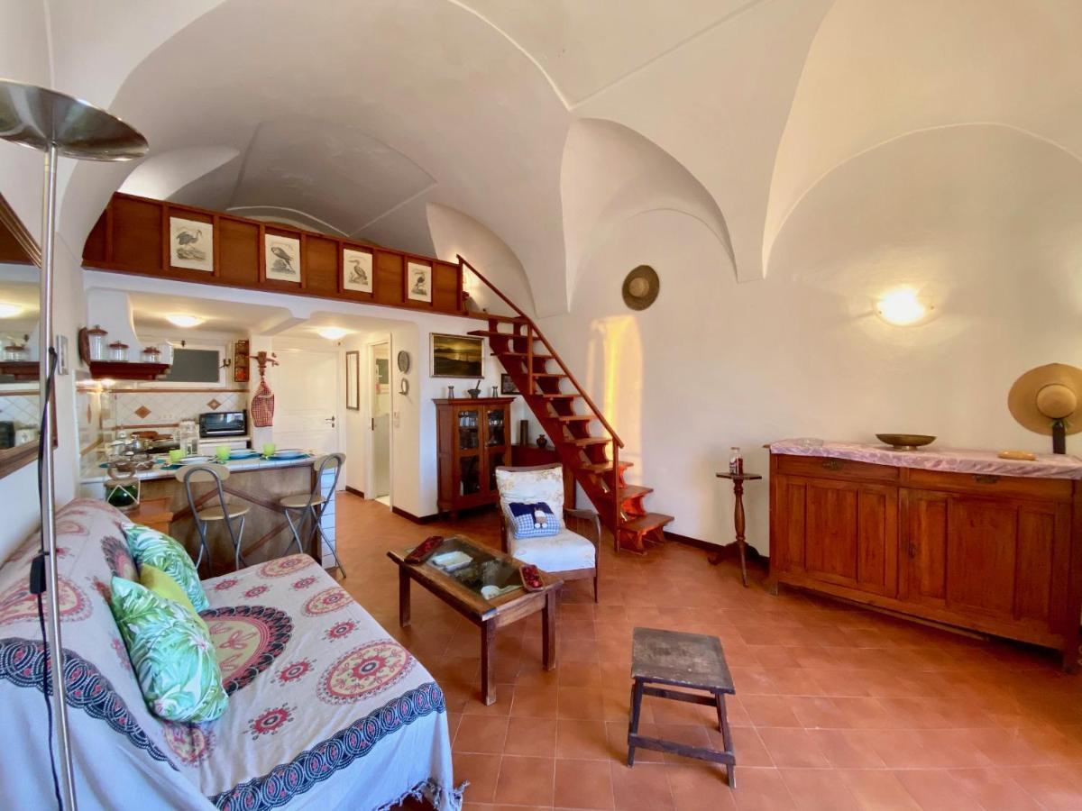 Holidaycasa Romano - Vacanza Nel Cuore Di 斯佩隆加 外观 照片