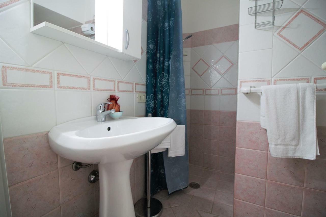 Holidaycasa Romano - Vacanza Nel Cuore Di 斯佩隆加 外观 照片