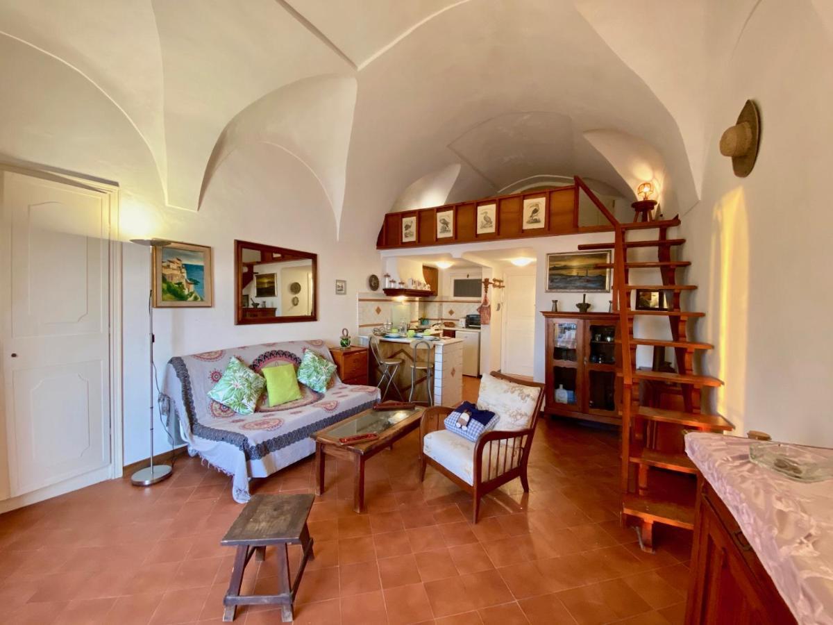 Holidaycasa Romano - Vacanza Nel Cuore Di 斯佩隆加 外观 照片